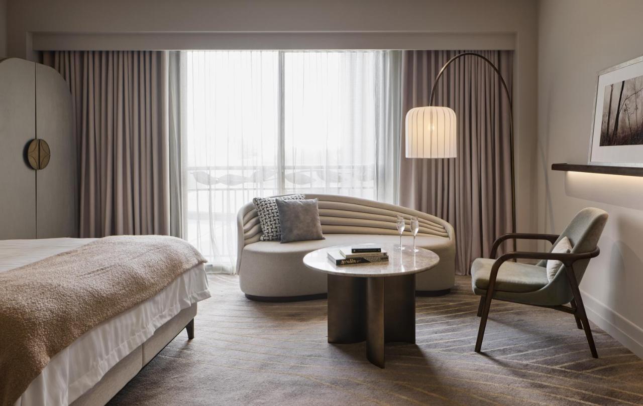 The Playford Adelaide - Mgallery Eksteriør billede A guest room at The Hari